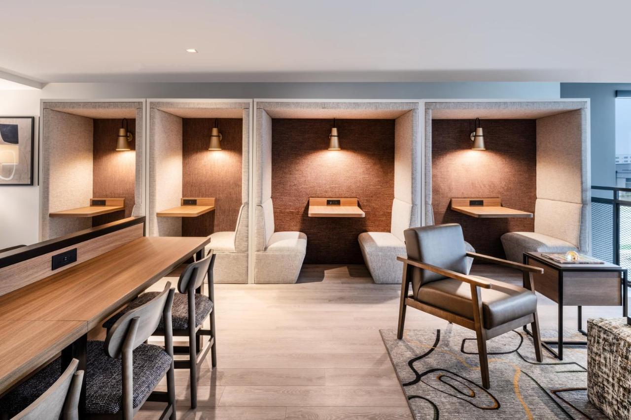 Atwell Suites - Denver Airport Tower Road By Ihg Eksteriør billede