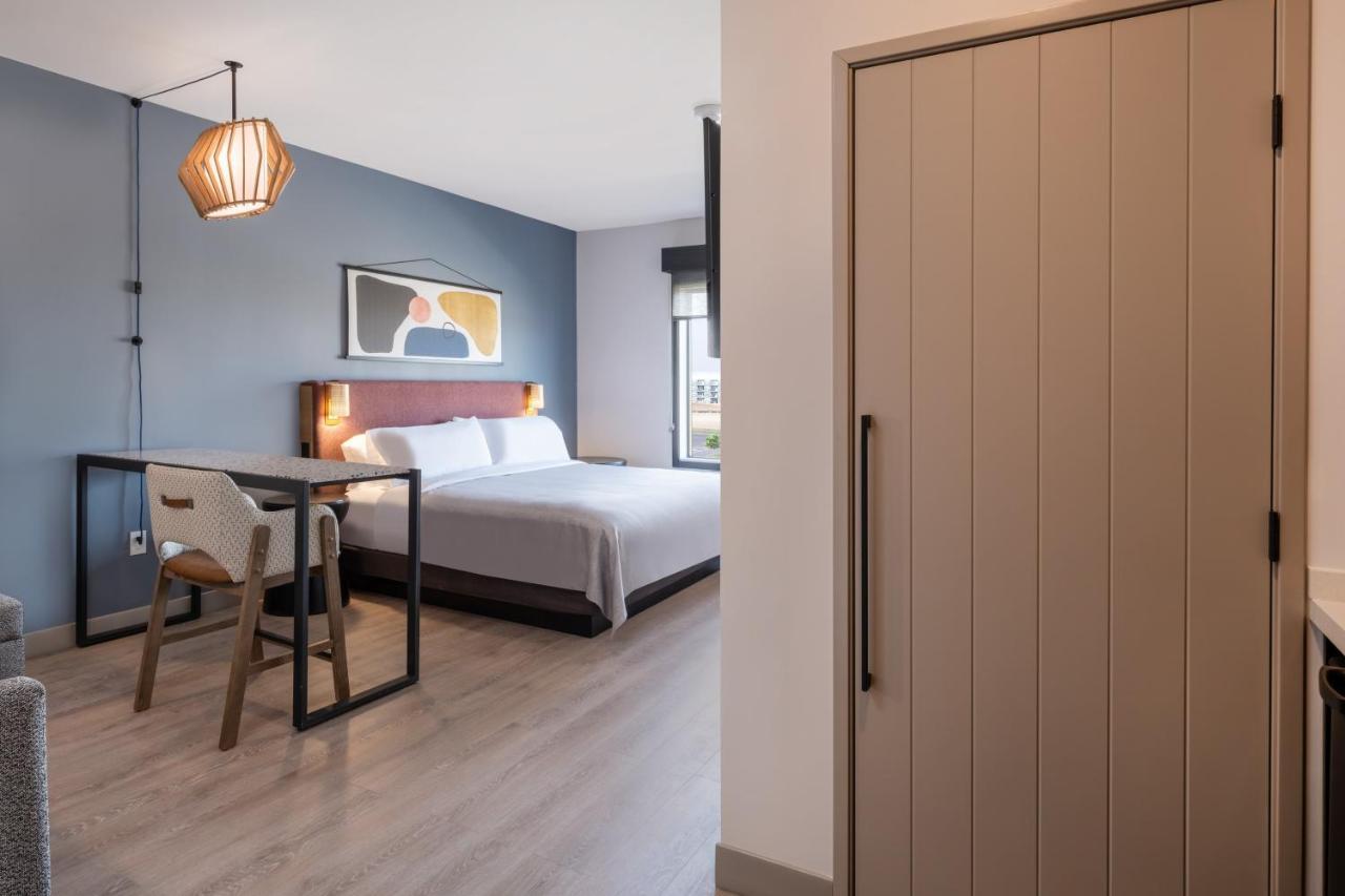 Atwell Suites - Denver Airport Tower Road By Ihg Eksteriør billede
